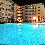 Lejlighed In Plaza