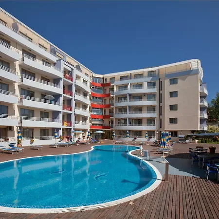 In Plaza Apartamento *