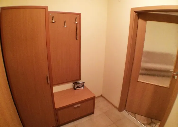 In Plaza アパート