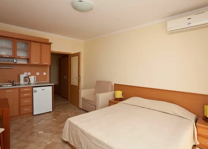 Apartment In Plaza