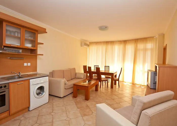 Apartment In Plaza