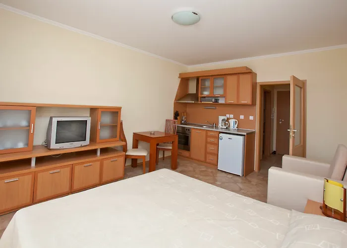 In Plaza サニービーチ